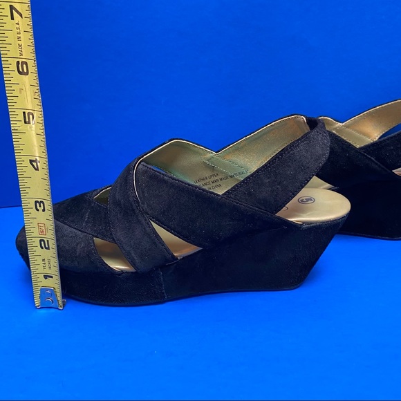 Final Price! Caspita Vintage Black Suede Platform - Picture 7 of 9